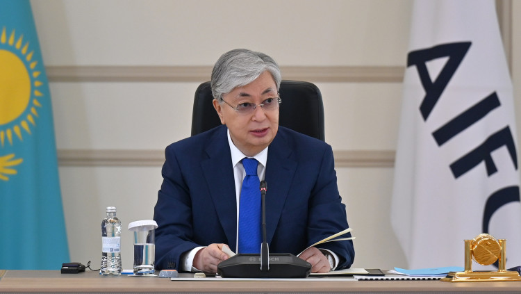 Глава государства провел заседание Совета по управлению Международным финансовым центром «Астана»